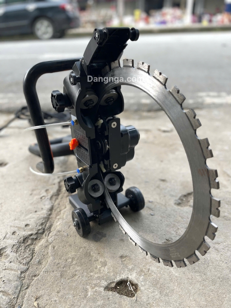 Máy Cưa Vòng Cắt Tường , Cắt Bê Tông BZ7310