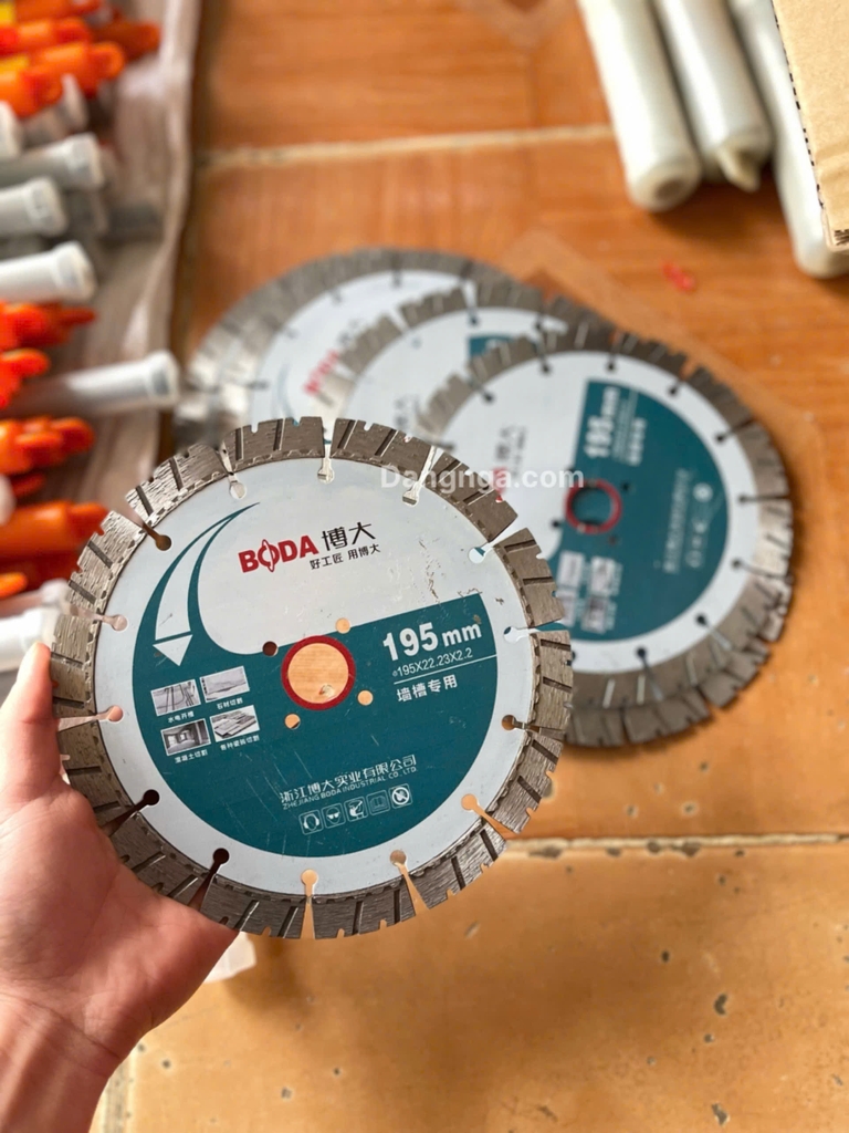 Lưỡi Cắt 121mm-133mm- 156mm Cho Máy Cắt Tường