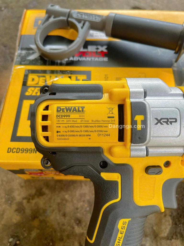 Máy Khoan Pin Dewalt DCD999X1 ( 1 Pin 9.0AH - 1 Sạc )