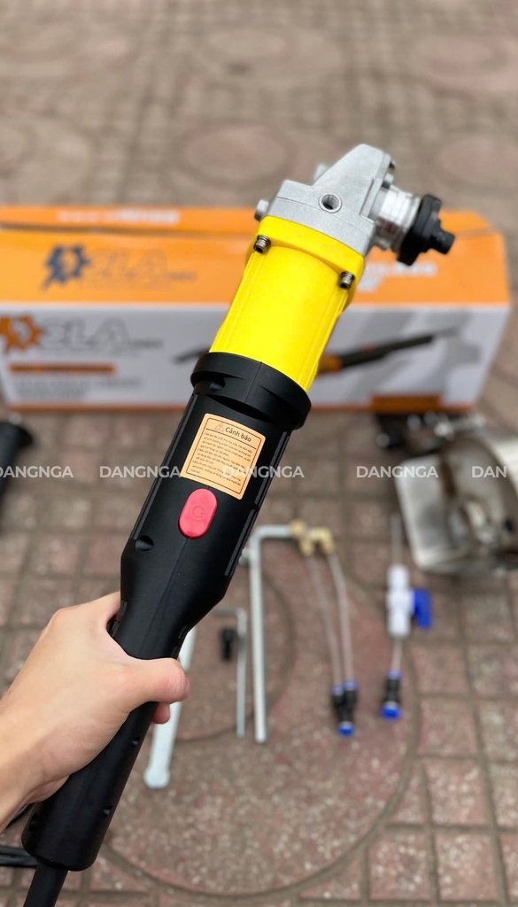 Máy cắt tường không than 1 lưỡi CLAIMEX CL-156Plus