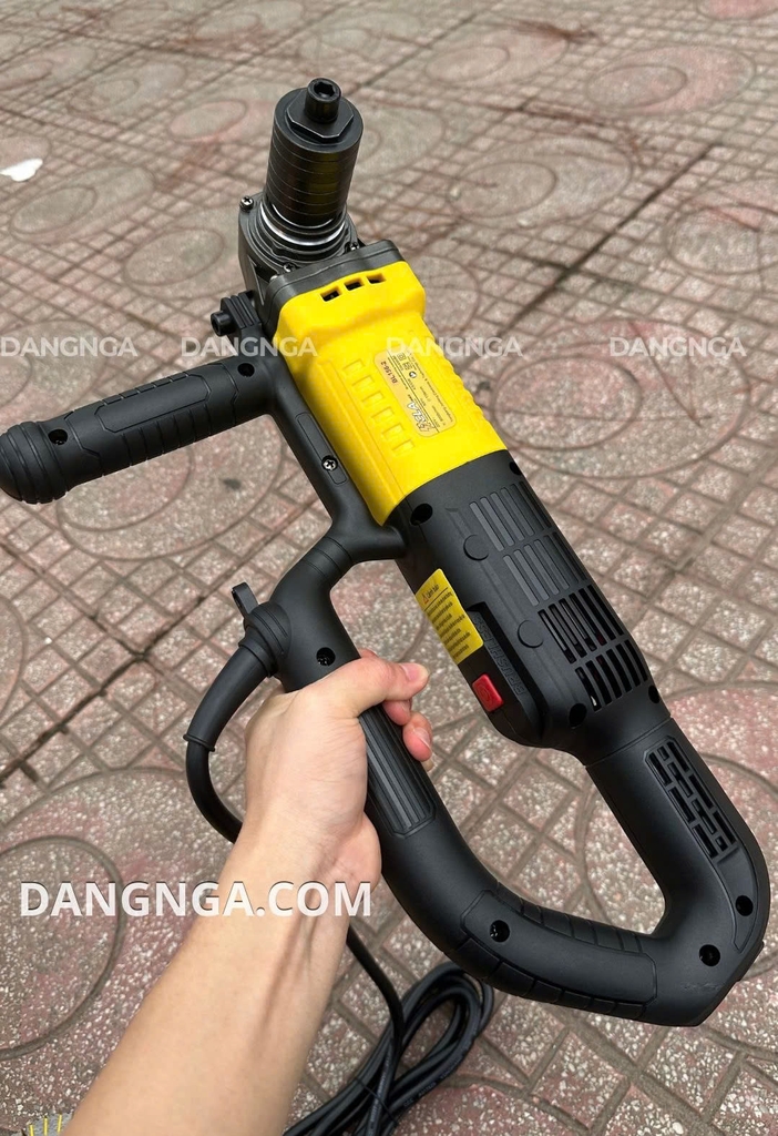Máy cắt 2 lưỡi CLAIMEX không chổi than  BL156-2