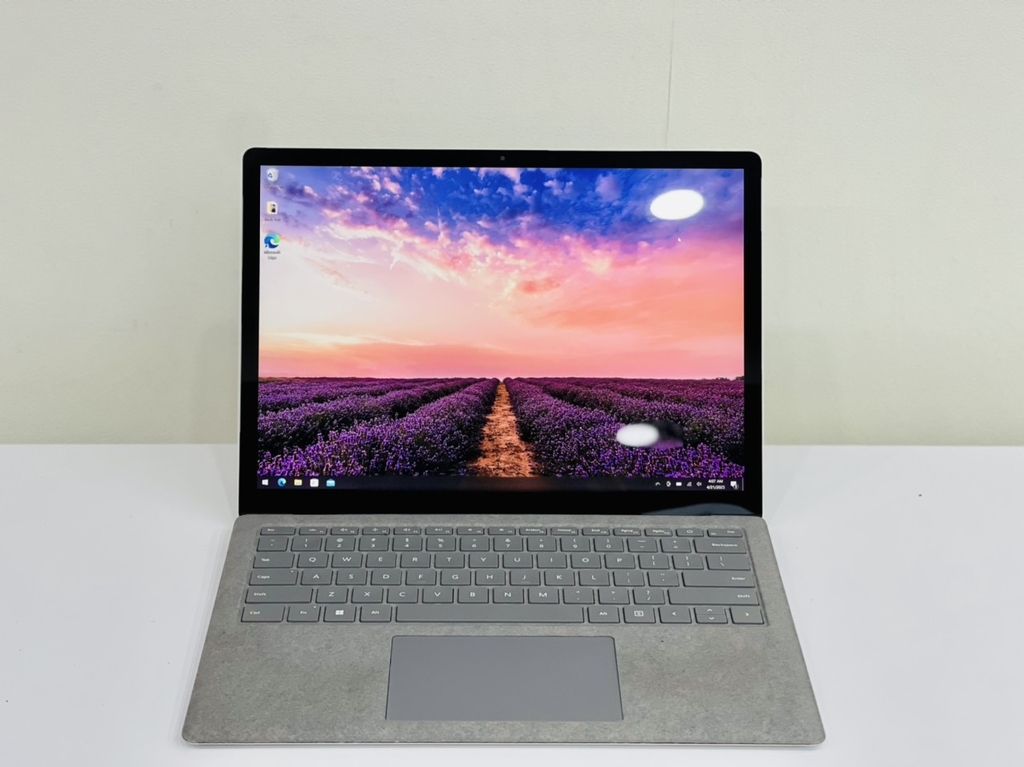 Microsoft Surface Laptop 4