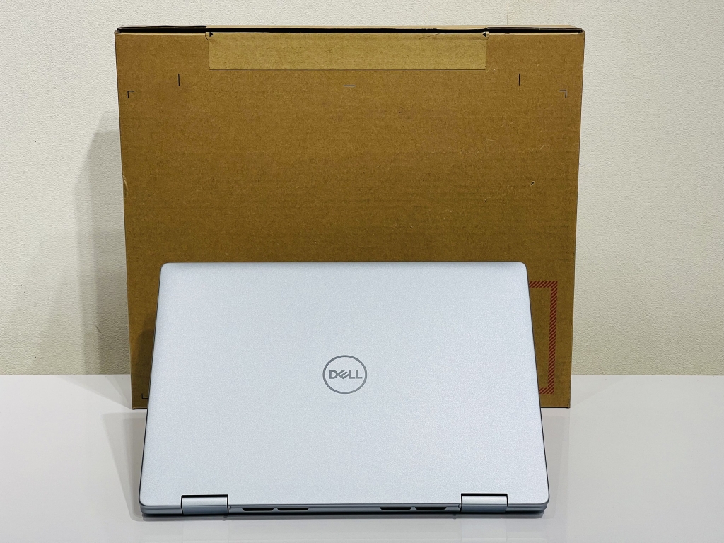 Dell Inspiron 7445 2 in 1 2025 14" - Ryzen 5/16GB/512GB/FHD+ Mới
