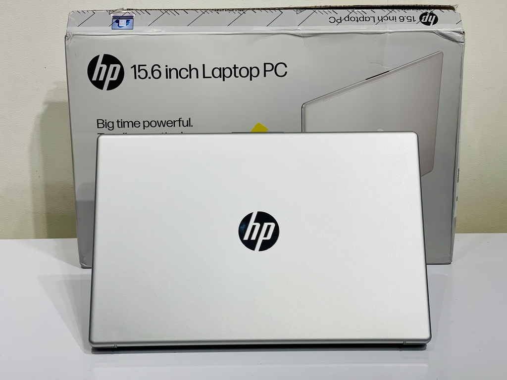 (New 100%) HP Laptop AI 15 | Core Ultra 5-225U|8GB|512GB 15.6