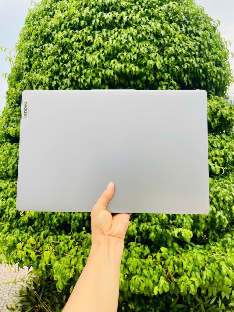 LENOVO IDEPAD SLIM 3 / I7-13620H | RAM 16GB | SSD 512GB 15.6 inch