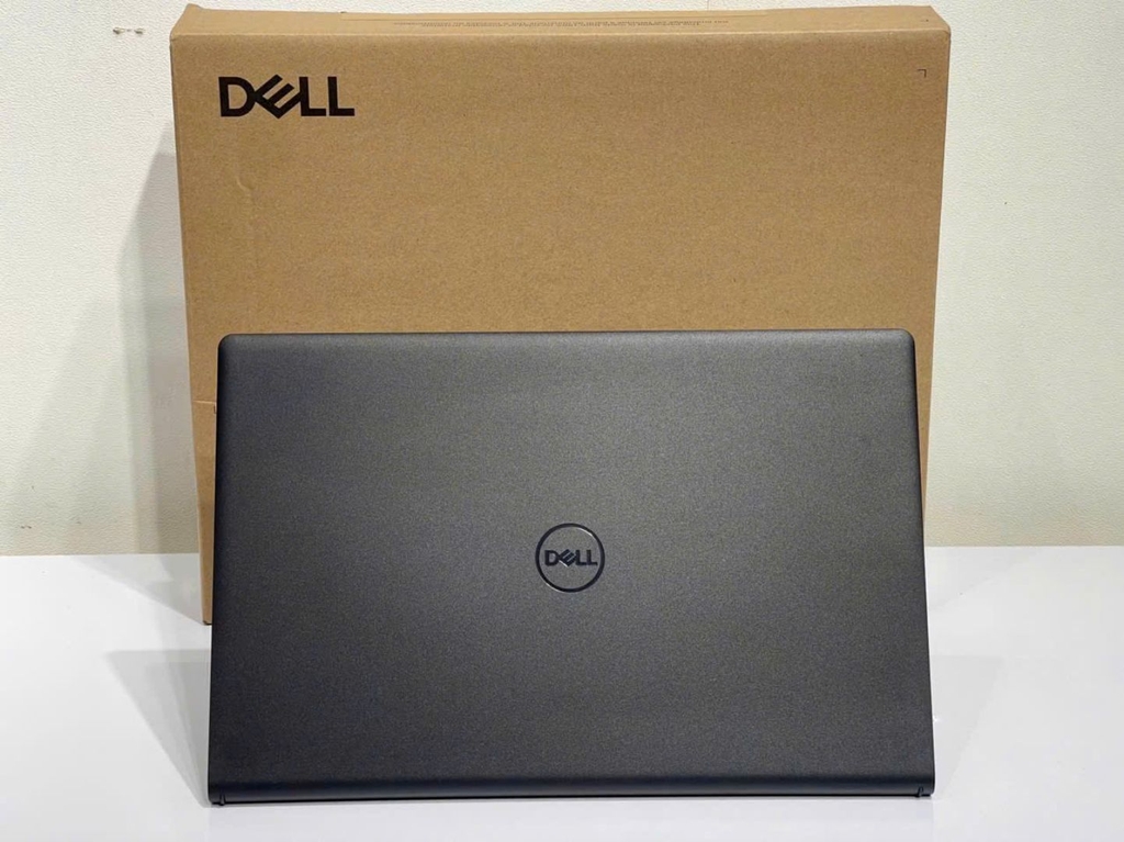 ( NEW SEAL ) DELL 15 DC 15250 ( 2025 ) | I5-13340 \ RAM 8G \ SSD 512G ( 15"6 FHD )
