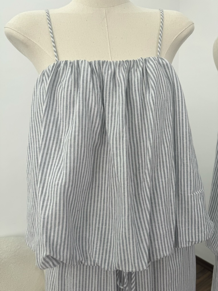 Áo 2 dây dáng bubble Lauryn, chất linen premium