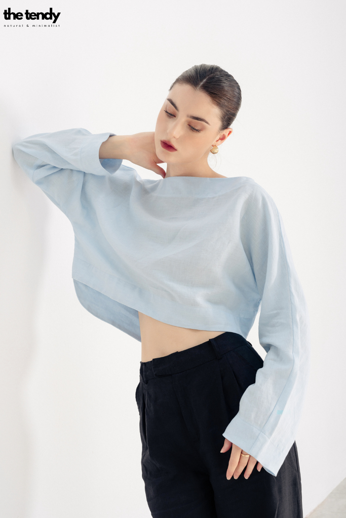 Áo kiểu croptop linen Billie, cổ thuyền, tay dài, màu xanh ngọc