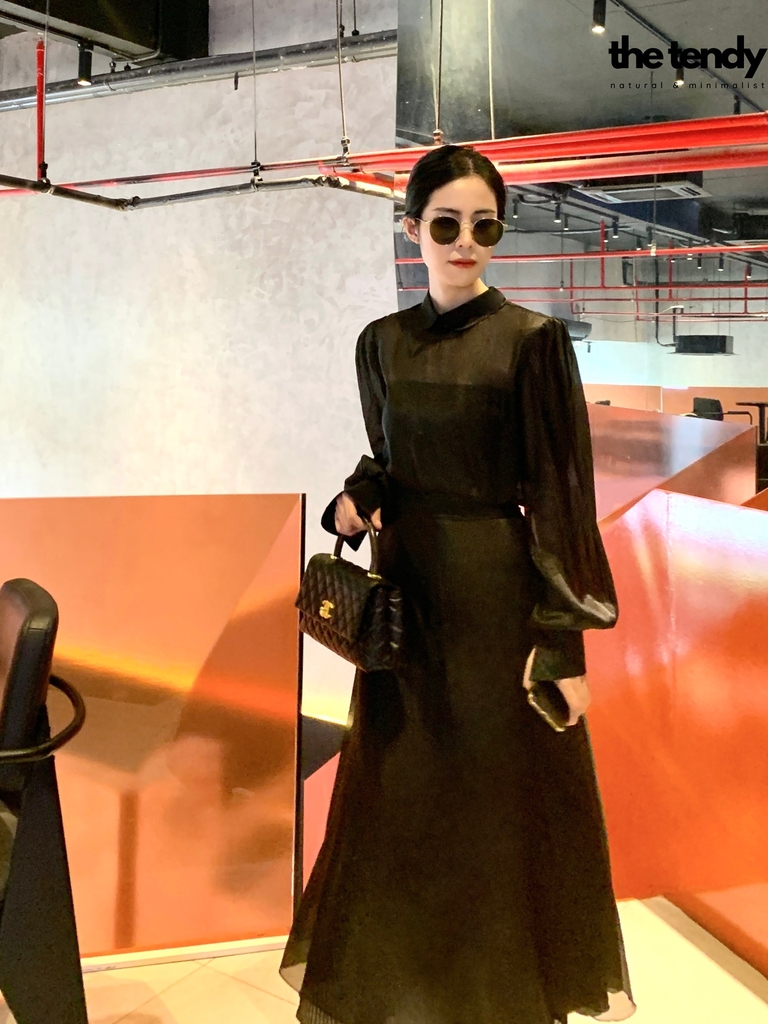 Áo Amelia Silk Organza màu đen, tay dài sang trọng (không kèm áo quây bên trong)