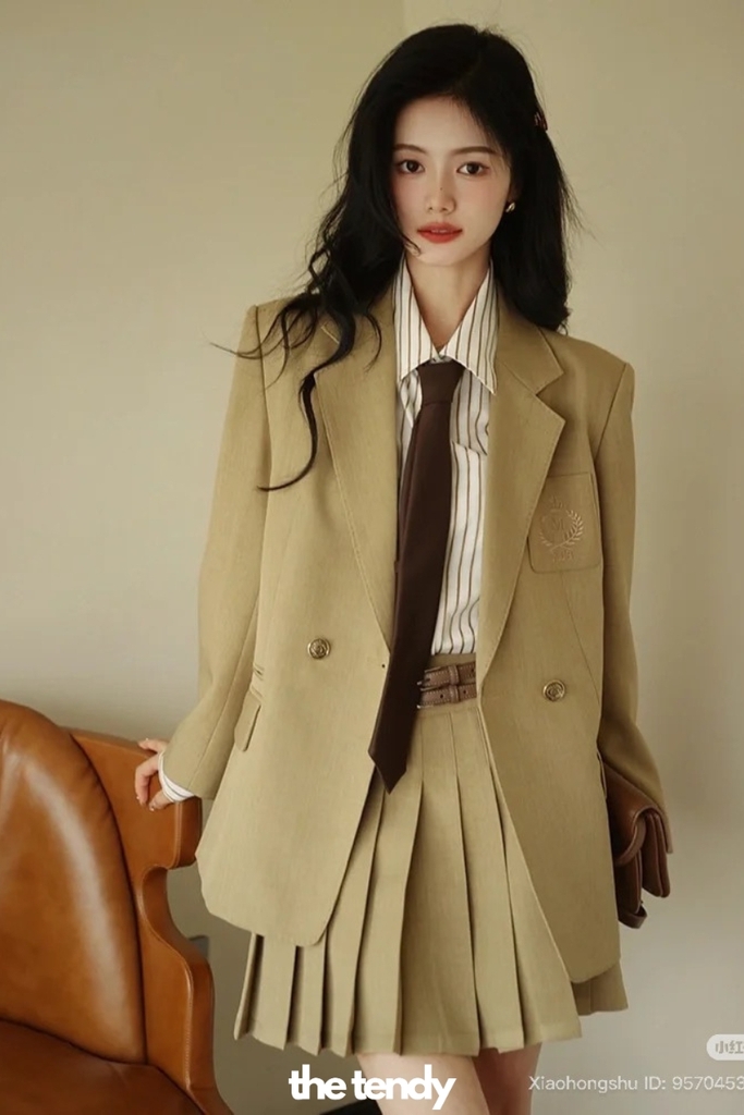 Áo blazer nữ thiết kế Lynx tay dài, hai màu ghi/nâu, phong cách preppy