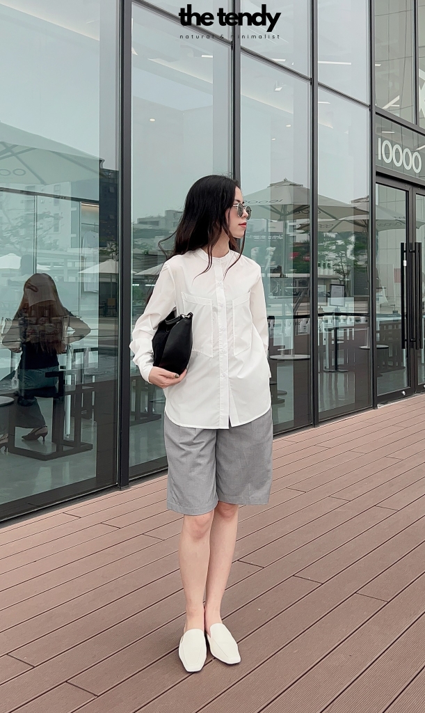 Áo sơ mi slimfit Kamila cổ tàu, màu trắng, chất thô lụa, chống nhăn
