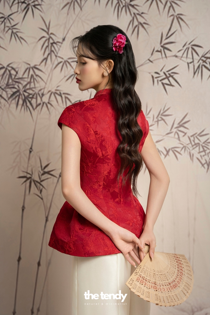Áo Hân Hoan, áo tay phồng dáng peplum, chất gấm cao cấp