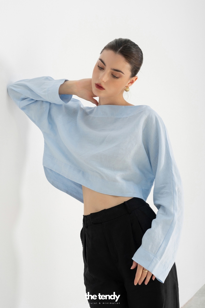 Áo kiểu croptop linen Billie, cổ thuyền, tay dài, màu xanh ngọc