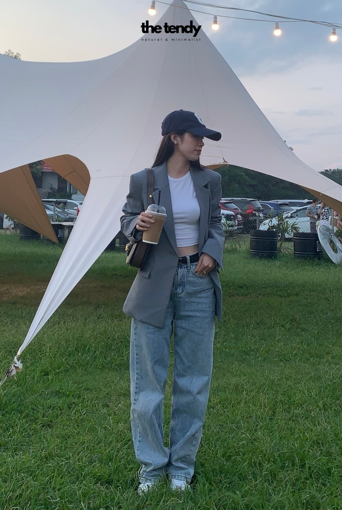 Áo blazer nữ Amanda, chiết eo nhẹ phong cách trẻ trung dễ phối đồ