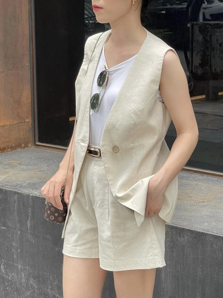 Áo gile Linen Le Tournesol màu muối tiêu thanh lịch