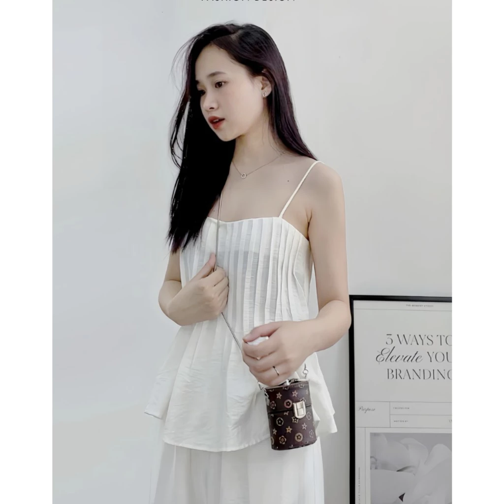 Set bộ Lily áo hai dây xếp ly + quần suông dài, màu trắng, chất đũi xước