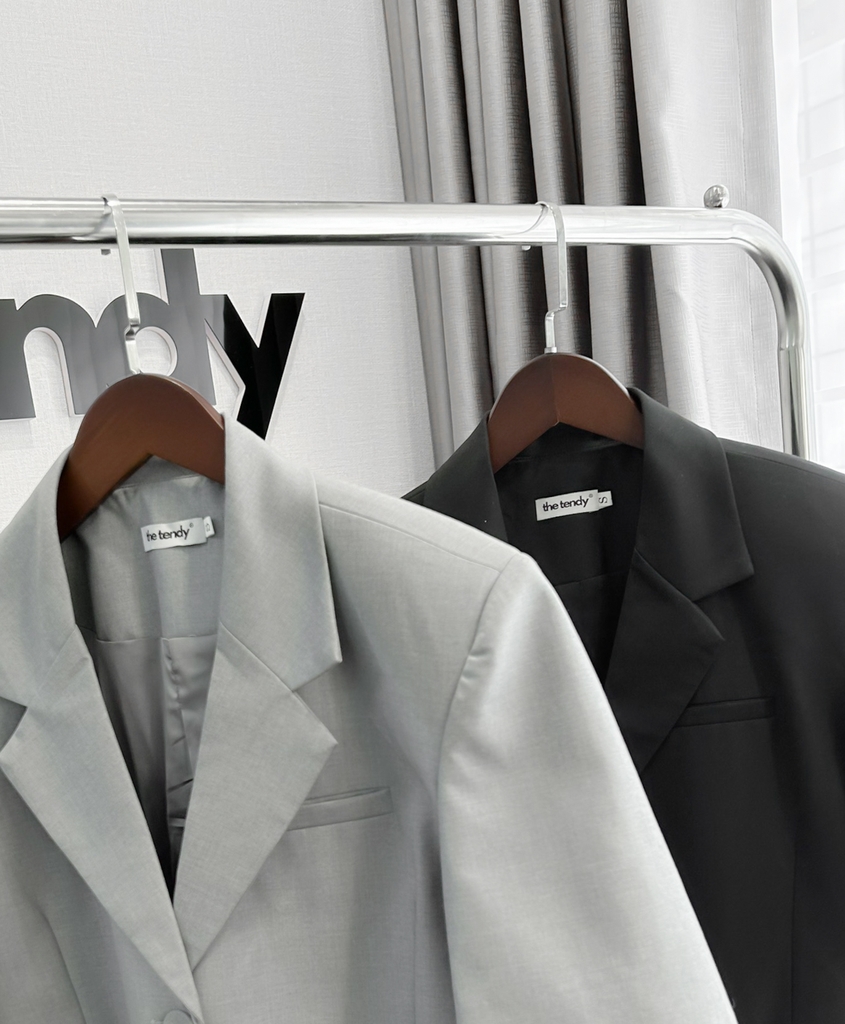 Áo blazer ngắn tay Arley, có đệm vai, 2 màu Đen/Xám