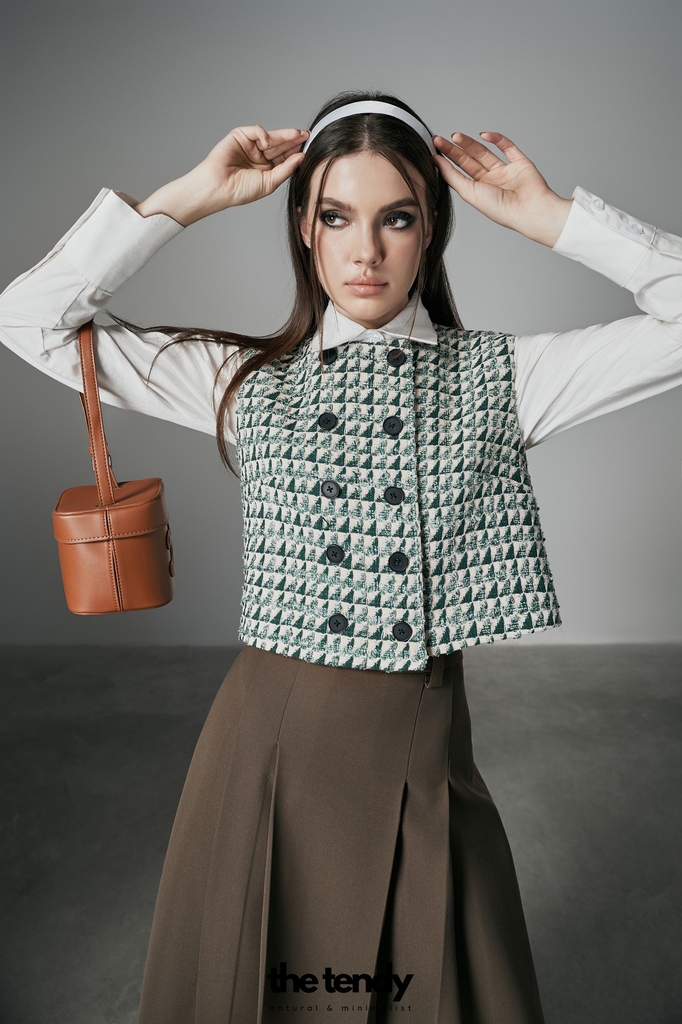 Áo gile dạ tweed caro xanh lá Zava, cúc trước ngực, form croptop