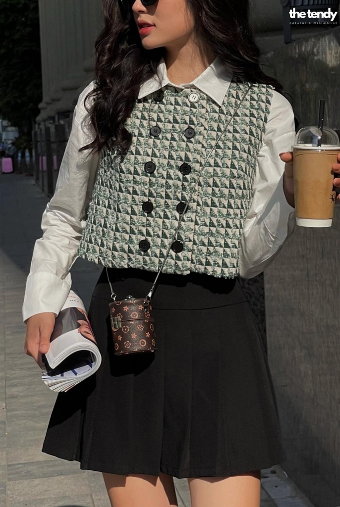 Áo gile dạ tweed caro xanh lá Zava, cúc trước ngực, form croptop