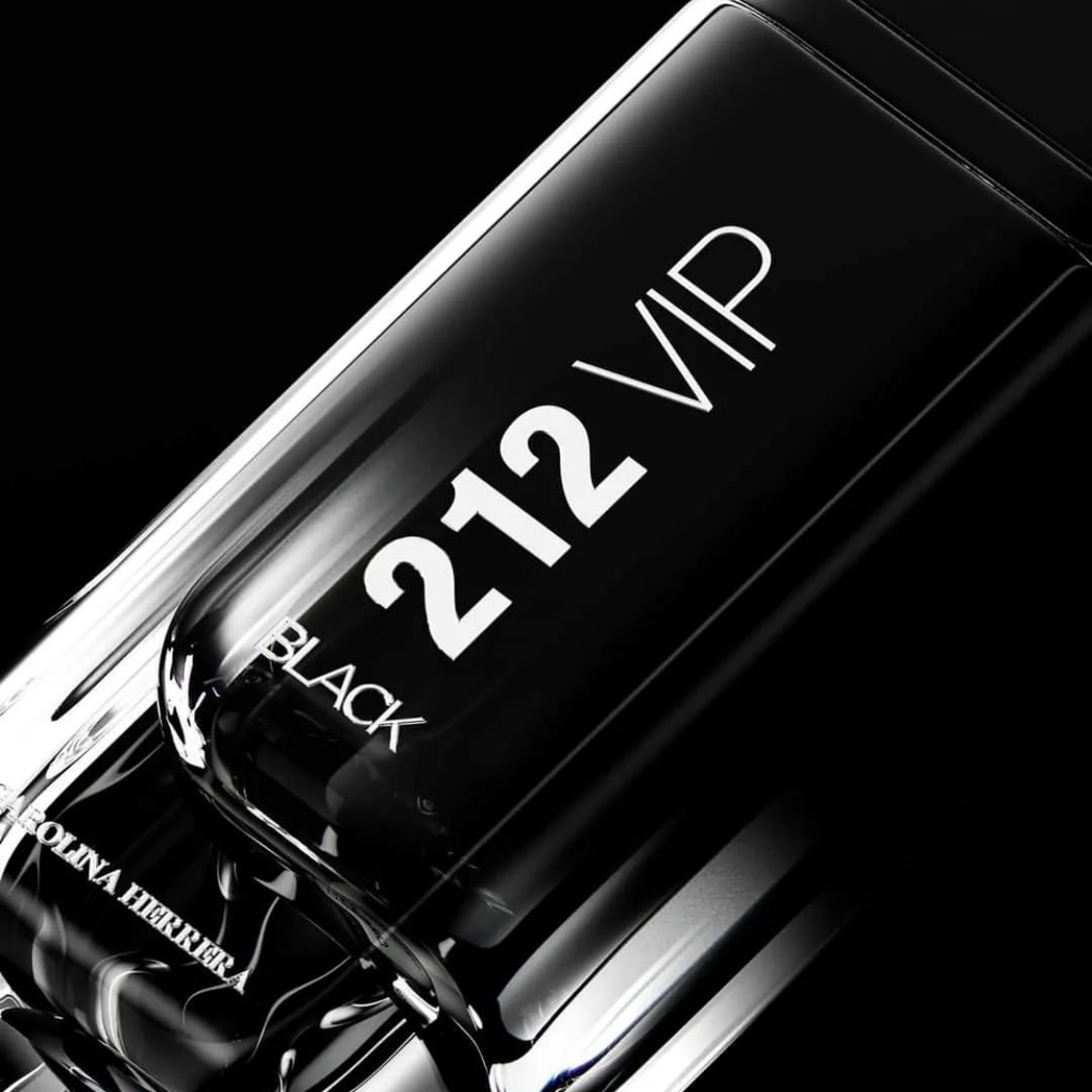 Carolina Herrera 212 Vip Black Own The Party