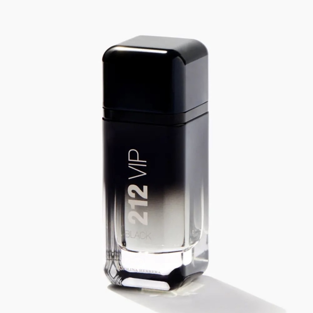 Carolina Herrera 212 Vip Black Own The Party