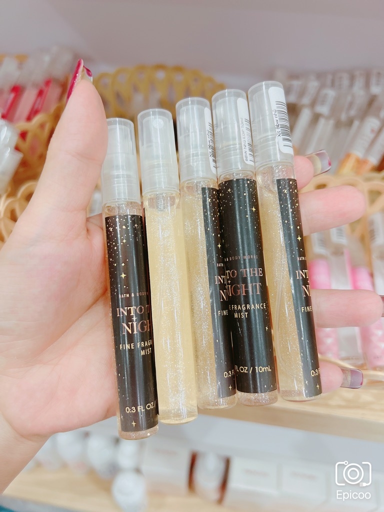 Xịt Thơm Nhũ Kim Tuyến Bath & Body Works Into The Night Diamond Shimmer Mist 146ml