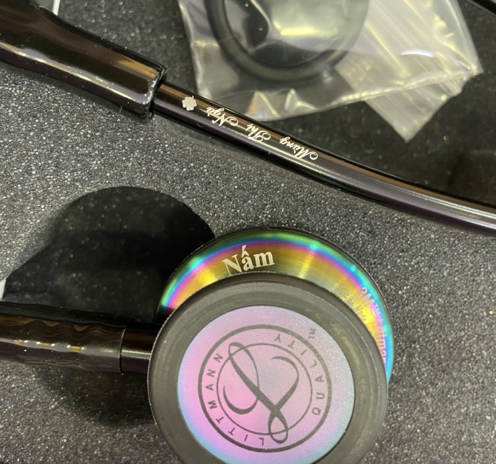 Ống Nghe Littmann Classic III ™ Rainbow-Finish Black 5870 (Limited)