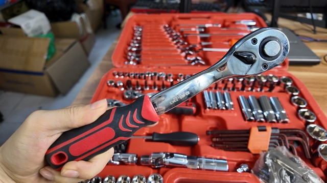 Bộ dụng cụ tổng hợp DELIXI Nội địa TRUNG QUỐC CAO CẤP