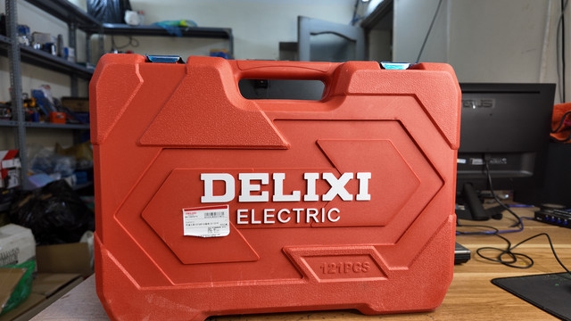 Bộ dụng cụ tổng hợp DELIXI Nội địa TRUNG QUỐC CAO CẤP