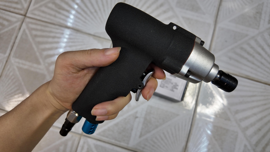 Máy bắn vít mini khí nén 5HG của thương hiệu Tusaki