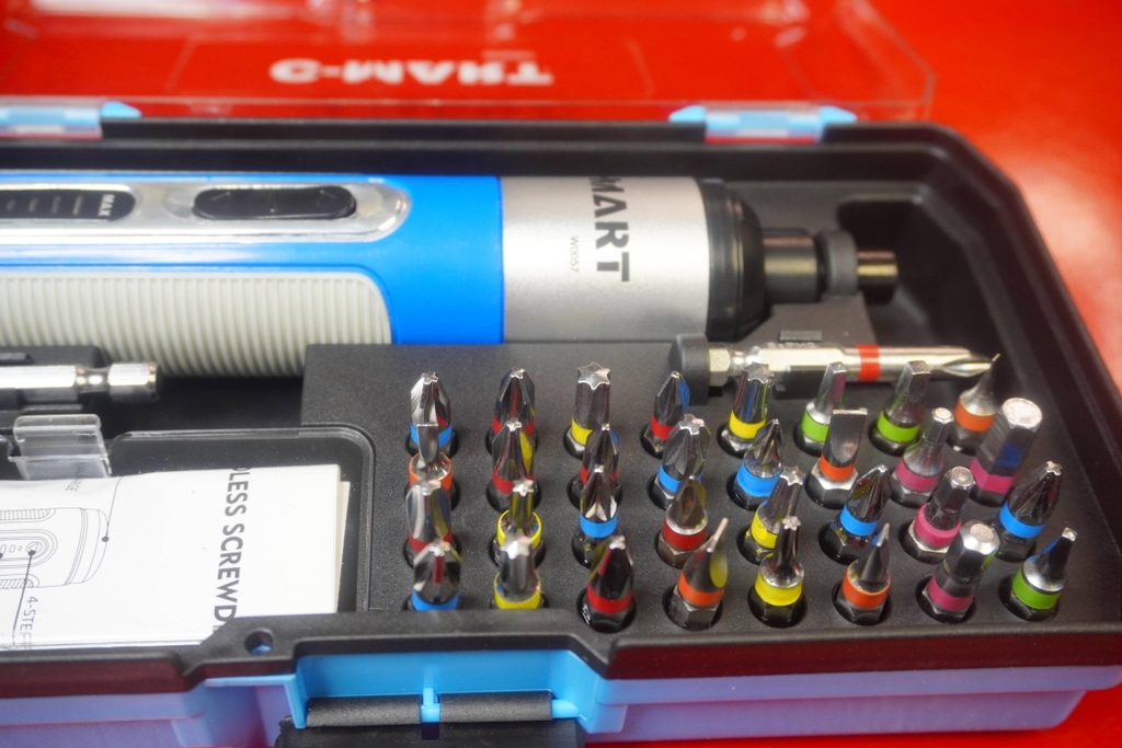 Sản phẩm tua vít điện tử của thương hiệu C-MART W0057