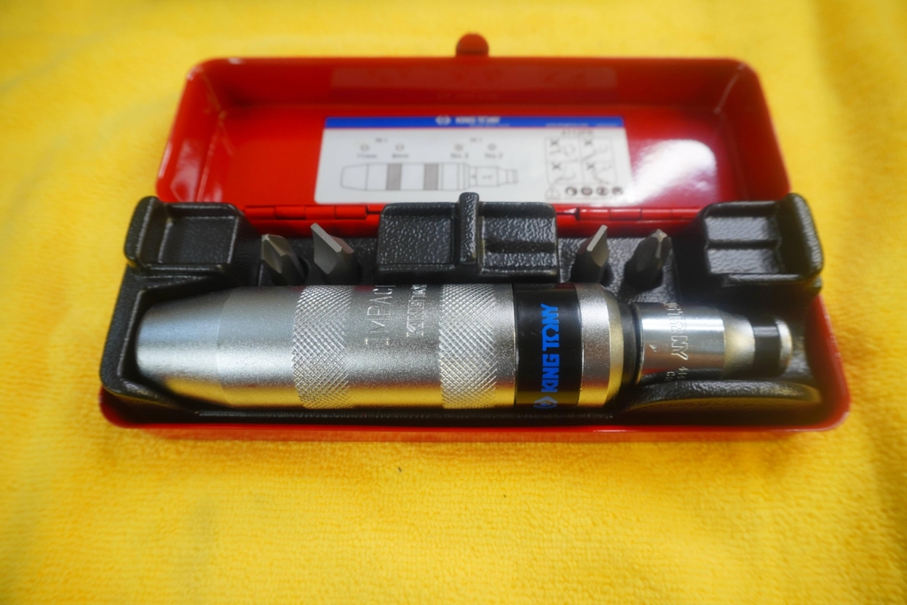 Bộ tuốc nơ vít đóng Kingtony 4112FR