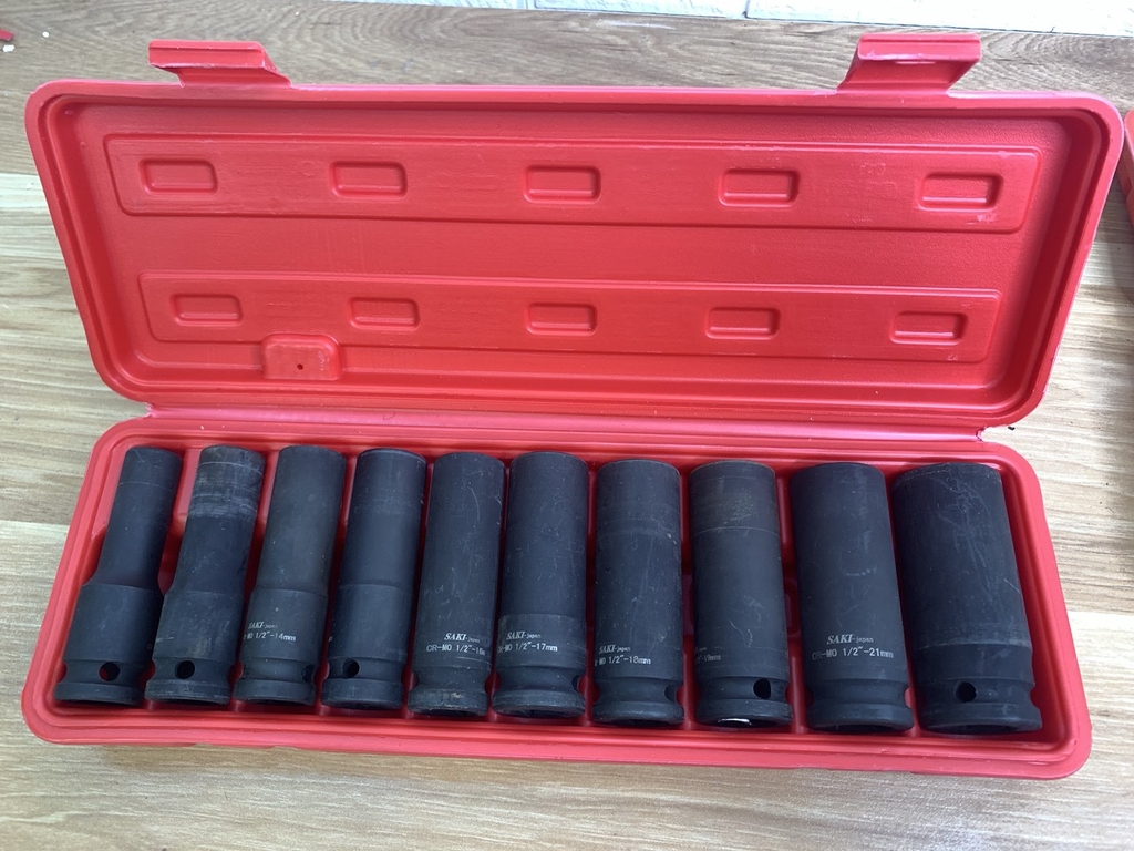 bộ khẩu đen SAKI 10pc 8-24
