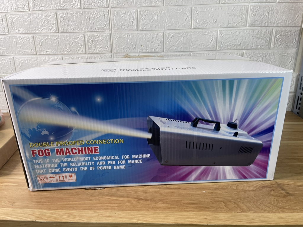 Máy khử khuẩn nano bạc có điều khiển từ xa