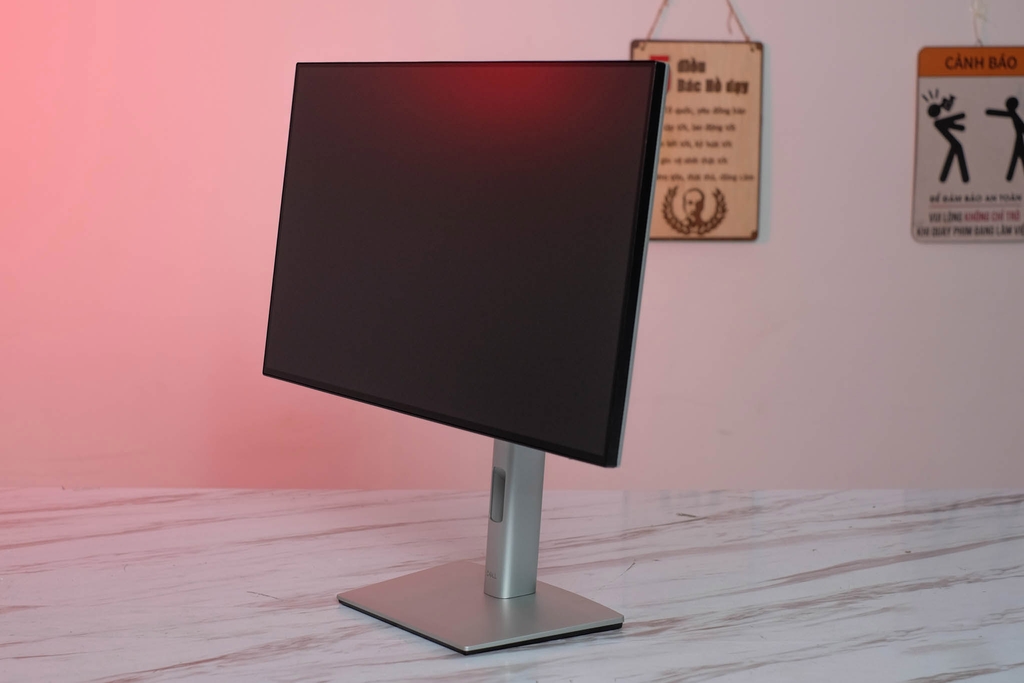 Màn hình máy tính Dell U2422H Chuyên Đồ Họa