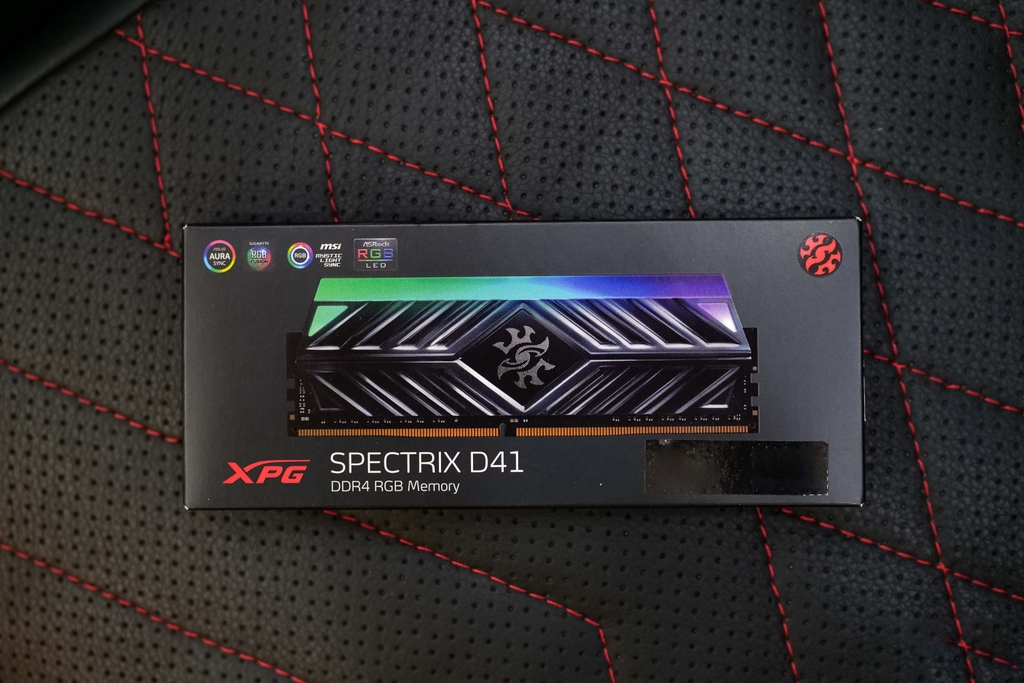 Ram ADATA SPECTRIX D41 RGB 16GB (1x16GB) DDR4 3200Mhz (AX4U320016G16A-ST41)