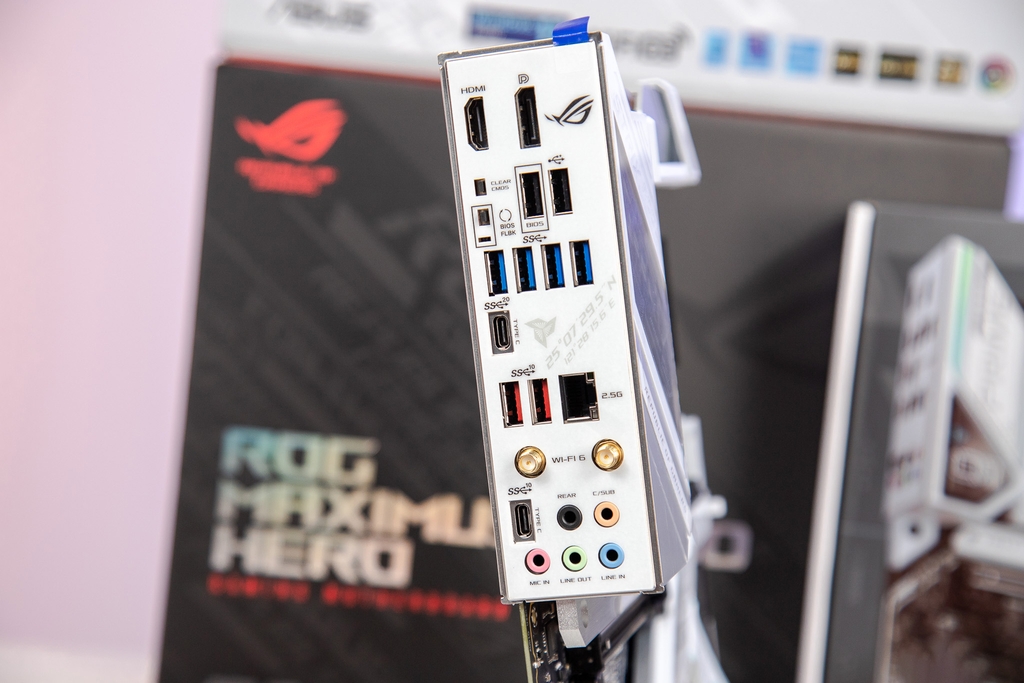Mainboard ASUS ROG STRIX Z690-A GAMING WIFI D4 (Intel Z690, Socket 1700, ATX, 4 khe RAM DDR4)