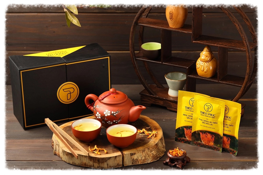 Đông Trùng Hạ Thảo Quả Thể Sấy Đối Lưu