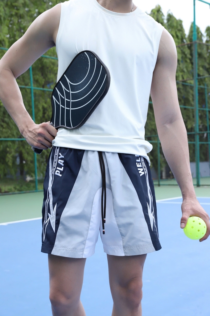 Triple Wave Shorts - Quần short phối 3 màu PW8245