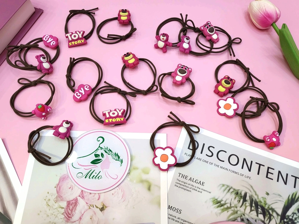 Set 2 dây cột tóc đính charm gấu dâu Lotso (mẫu mới)