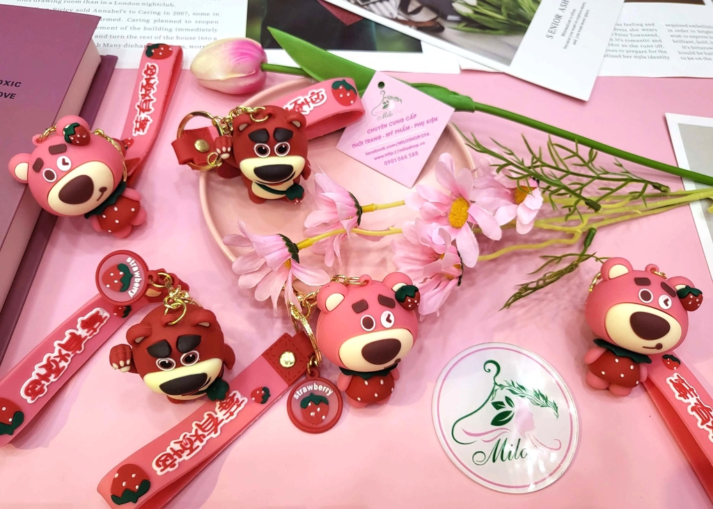 Móc khóa gấu dâu Lotso cute