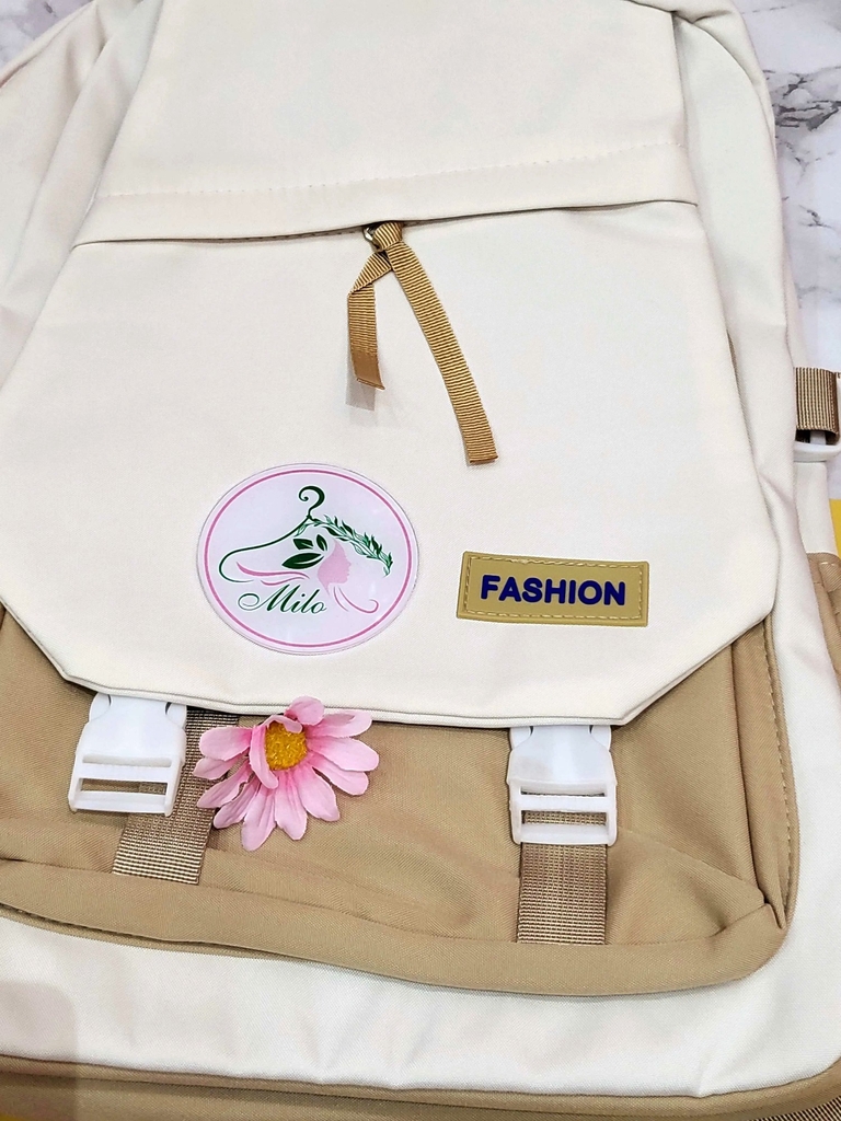 Balo Quảng Châu họa tiết chữ Fashion