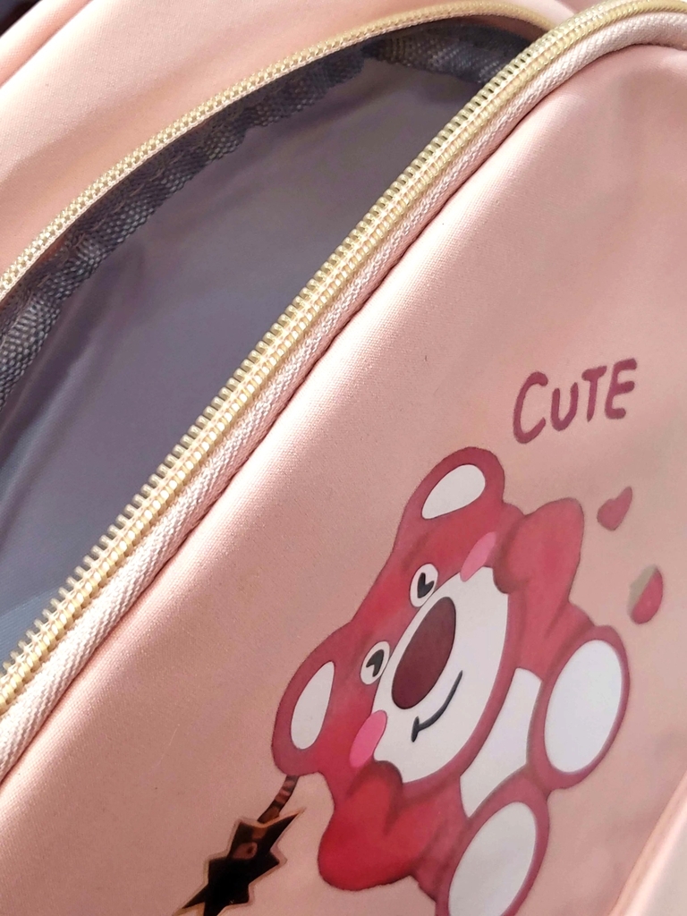 Balo Quảng Châu gấu dâu họa tiết chữ Lotso