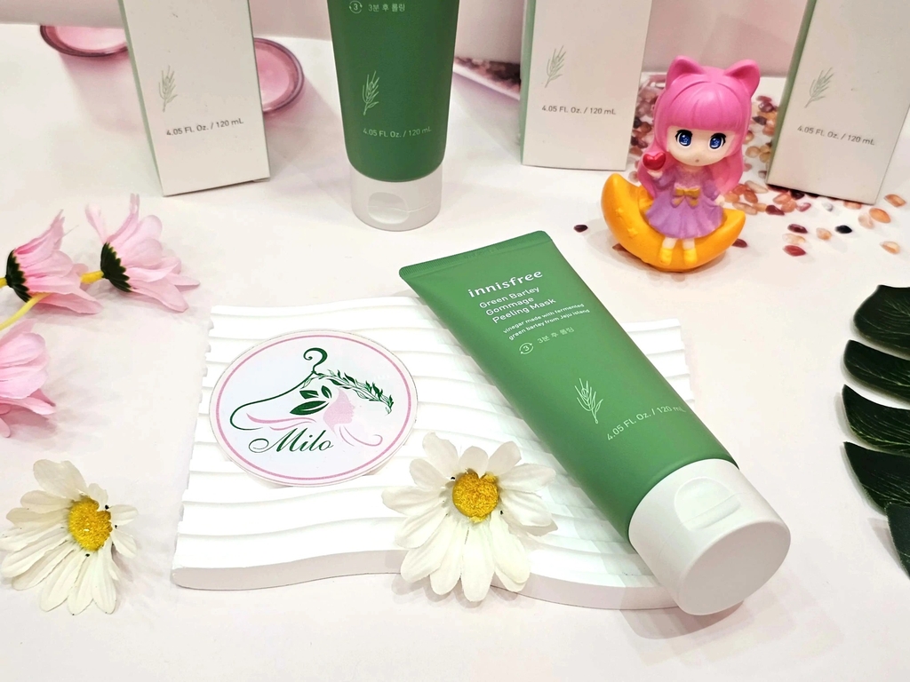 Tẩy tế bào chết lúa mạch Innisfree Green Barley Gommage Peeling Mask - 120ml