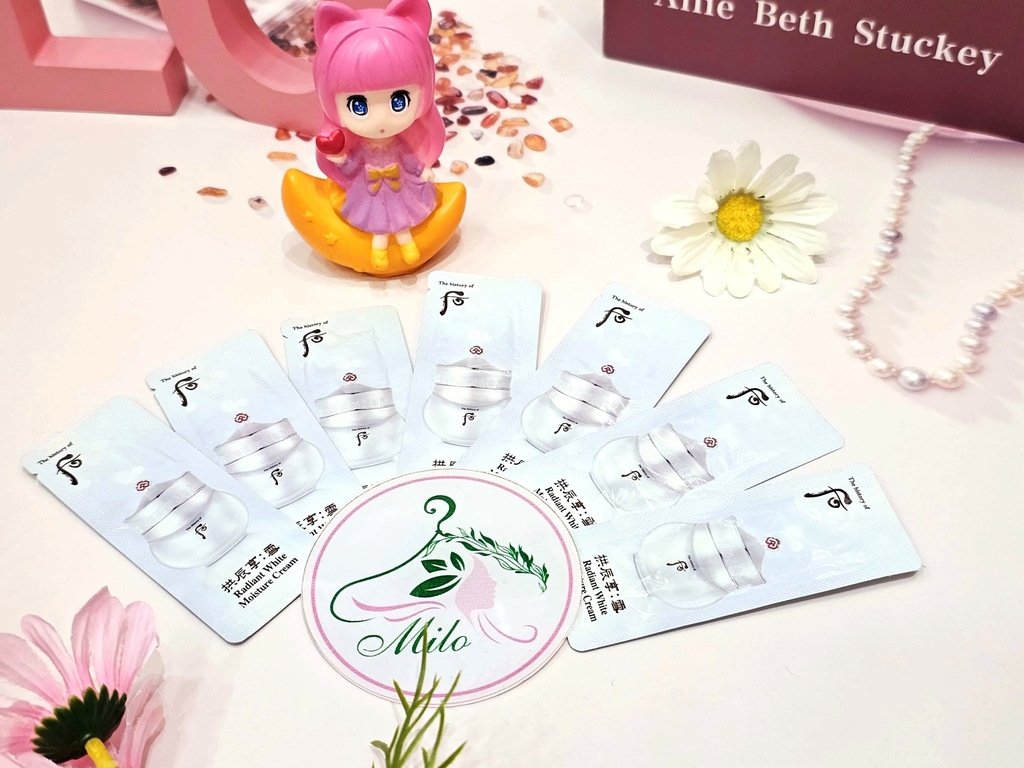 Kem dưỡng trắng da Whoo Radiant White Moisture Cream - 1ml (gói sample)