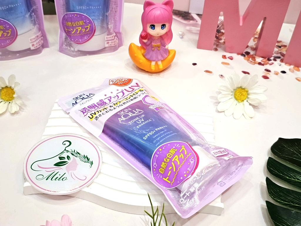 Kem chống nắng Skin Aqua Tone Up UV Essence 80g - SPF50+PA++++ (màu tím)