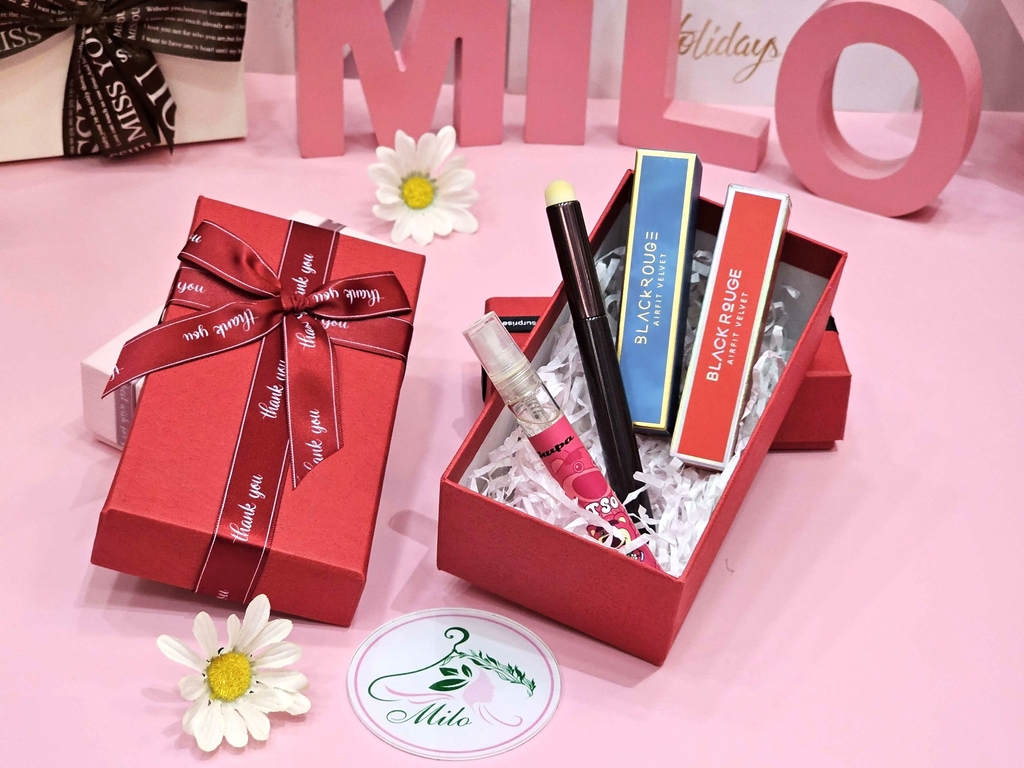Hộp quà size 2 đựng nước hoa mini (15cm x 8.5cm x 6cm) - mẫu 3