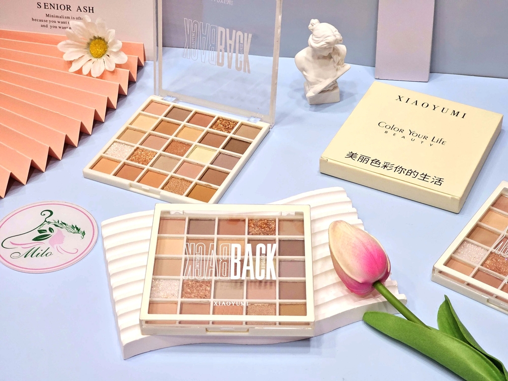 Phấn mắt 25 ô Xiaoyumi Color Your Life (hộp trắng)