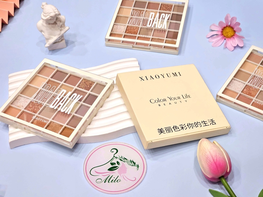 Phấn mắt 25 ô Xiaoyumi Color Your Life (hộp trắng)