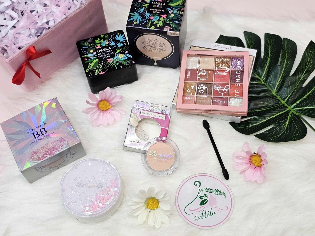 Bộ mỹ phẩm makeup (mẫu 2)